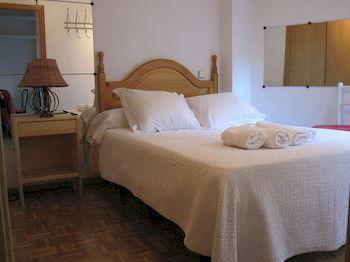 Apartamentos Madrid Hortaleza Ngoại thất bức ảnh